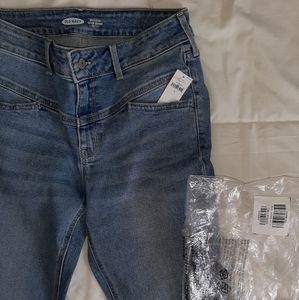 Old Navy Rockstar Super Skinny Jeans NWT